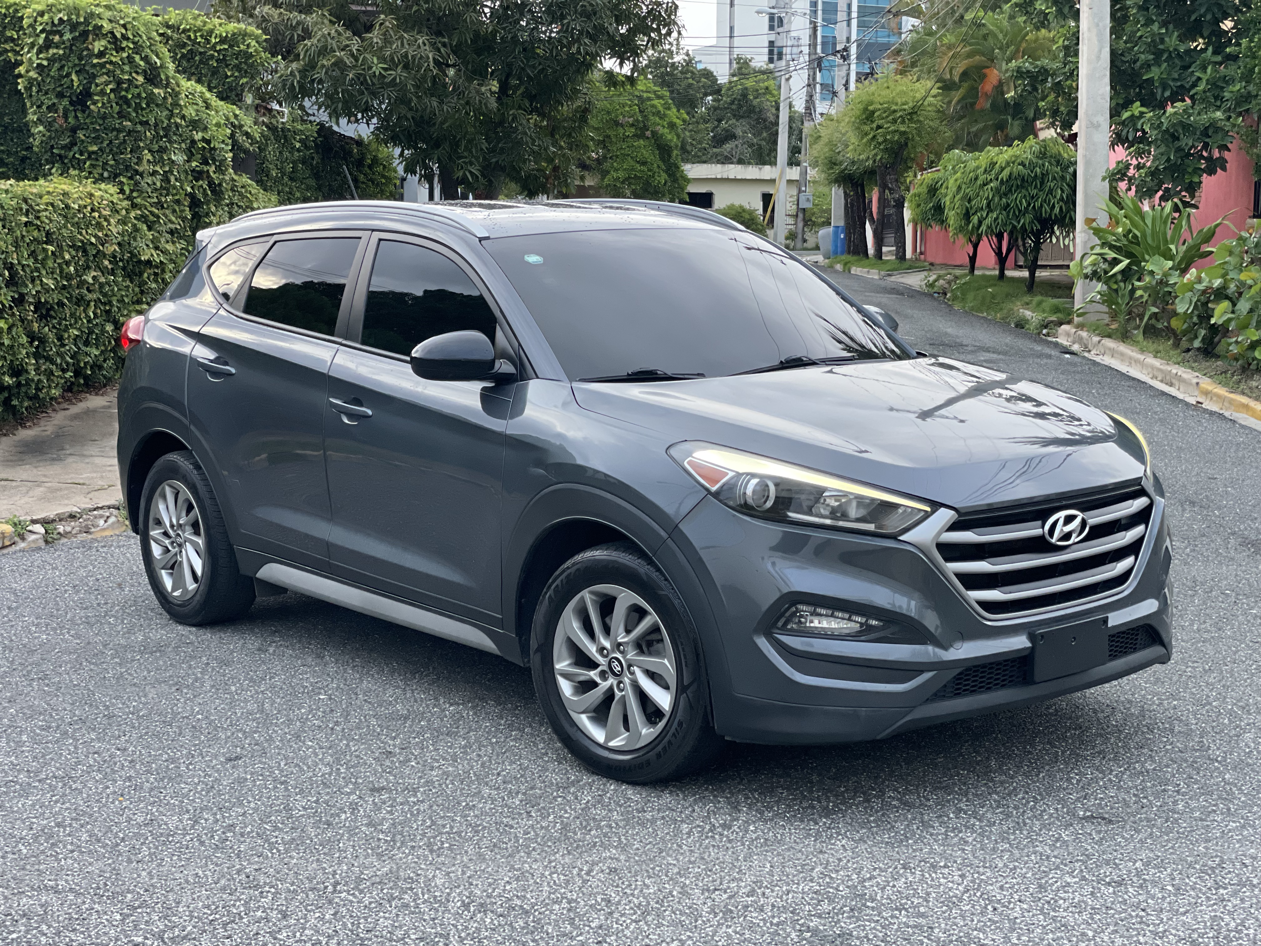 jeepetas y camionetas - HYUNDAI TUCSON 2017 IMPECABLE  UNICO DUEÑA NUEVA 8