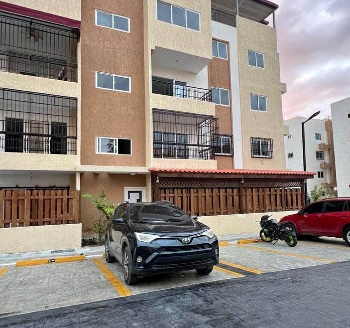 apartamentos - DIOS📍De Oportunidad Alquilo Penthouse 📍Colinas 4 7