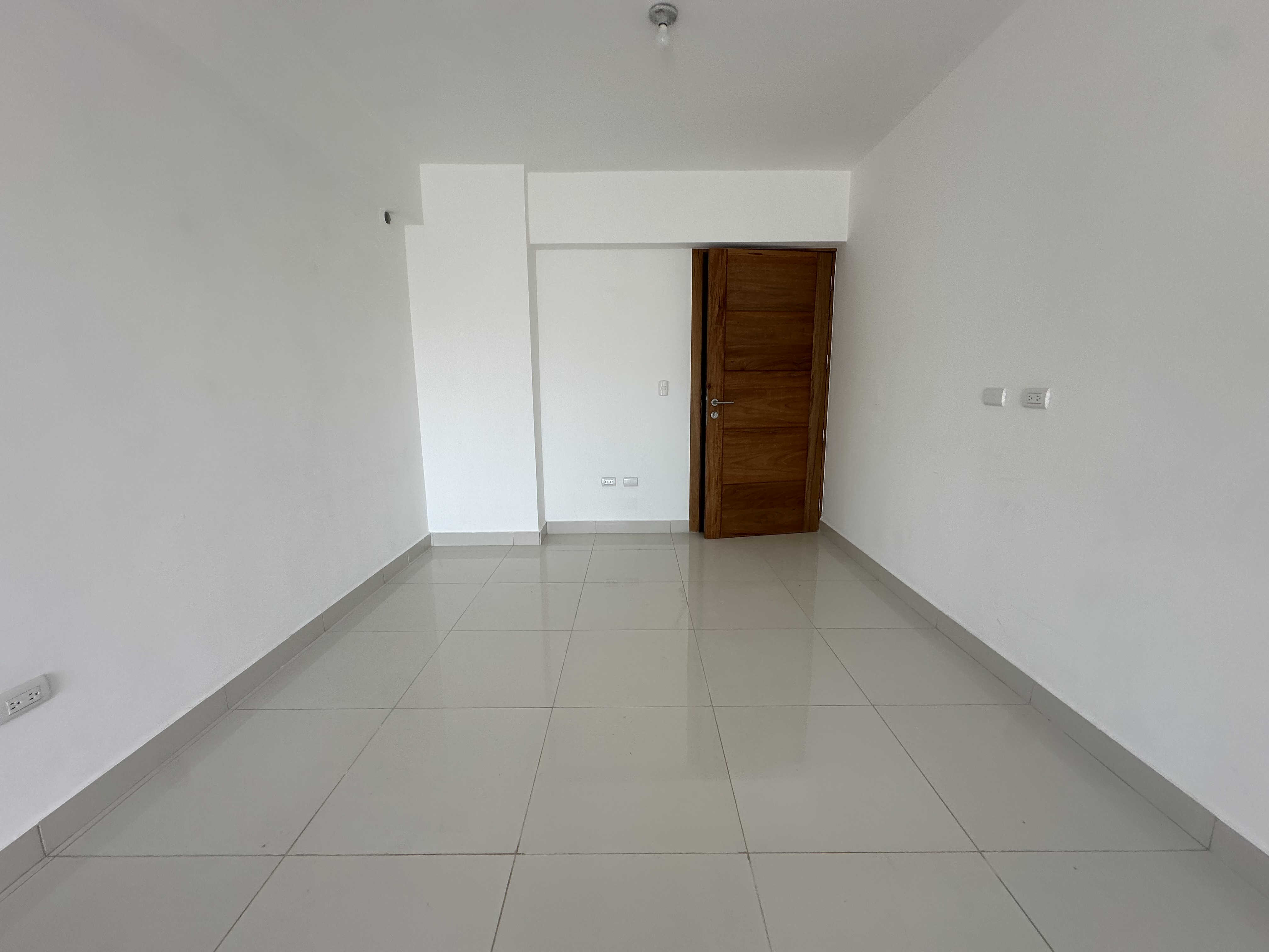 apartamentos - Vendo independencia klm 9 dos hab dos baños parque 1