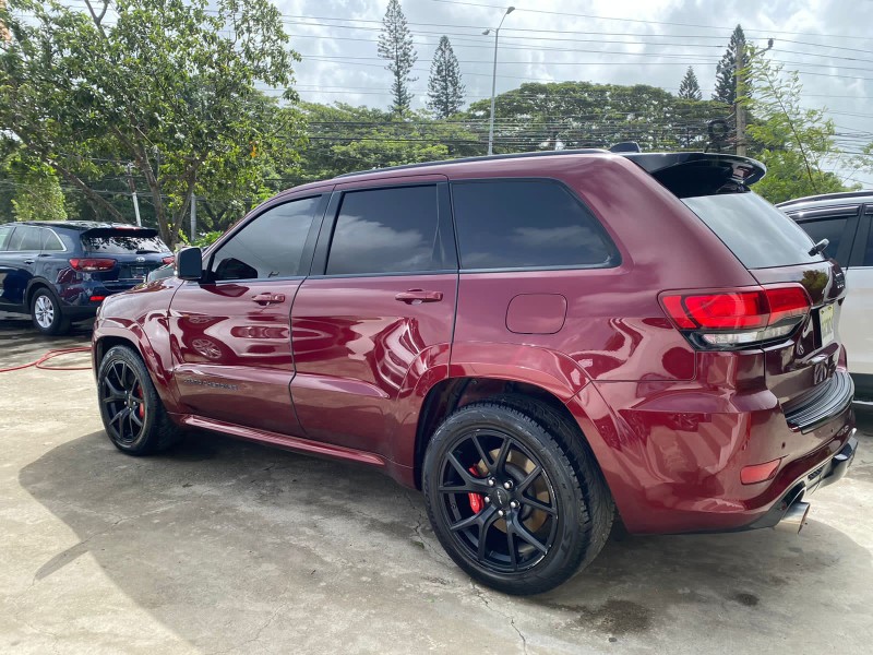 jeepetas y camionetas - Jeep grand cherokee srt 2016 2