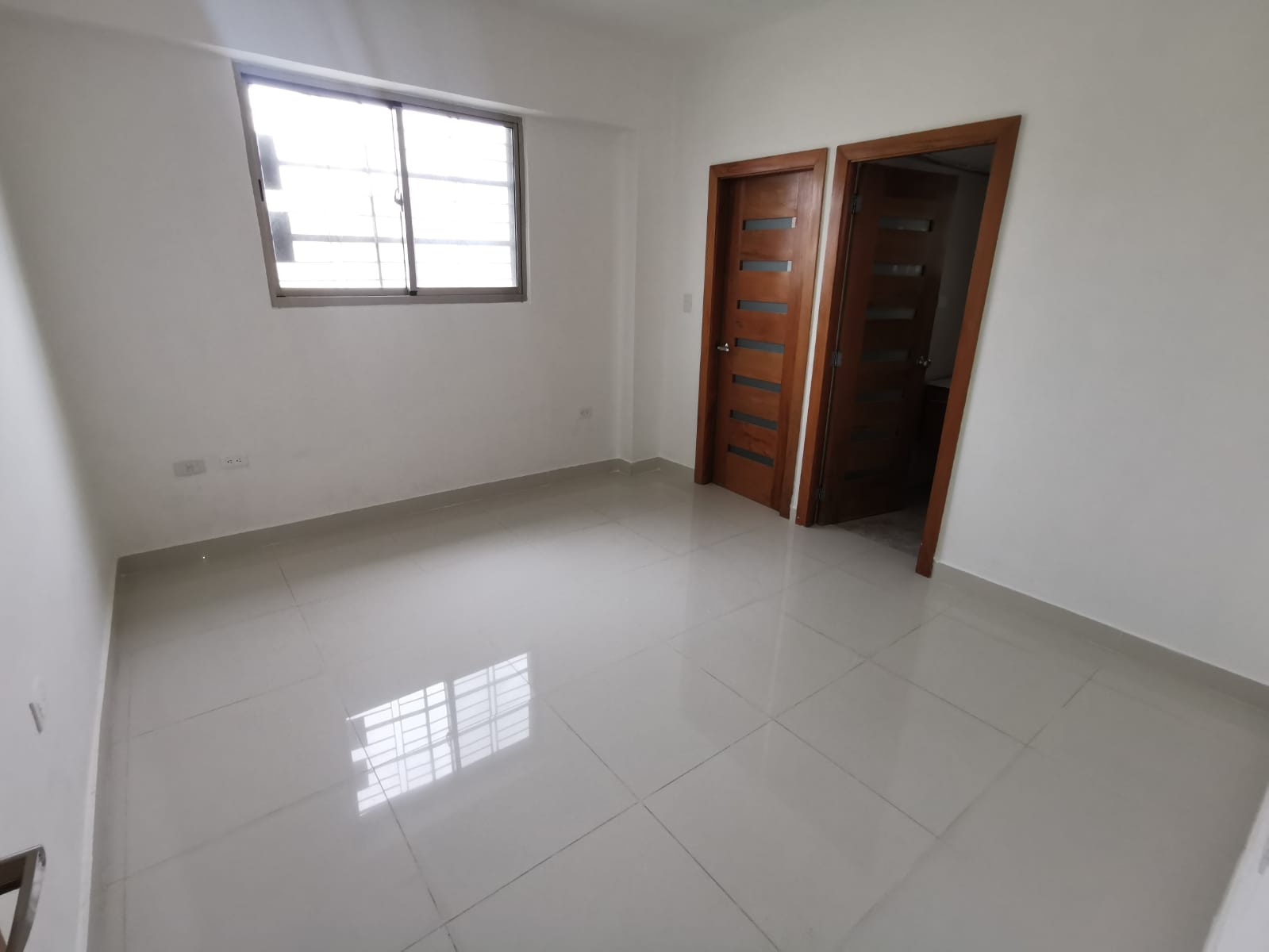 apartamentos - VENDO APART. EN ZONA EXCLUSIVO EN URB. FERNANDEZ 4