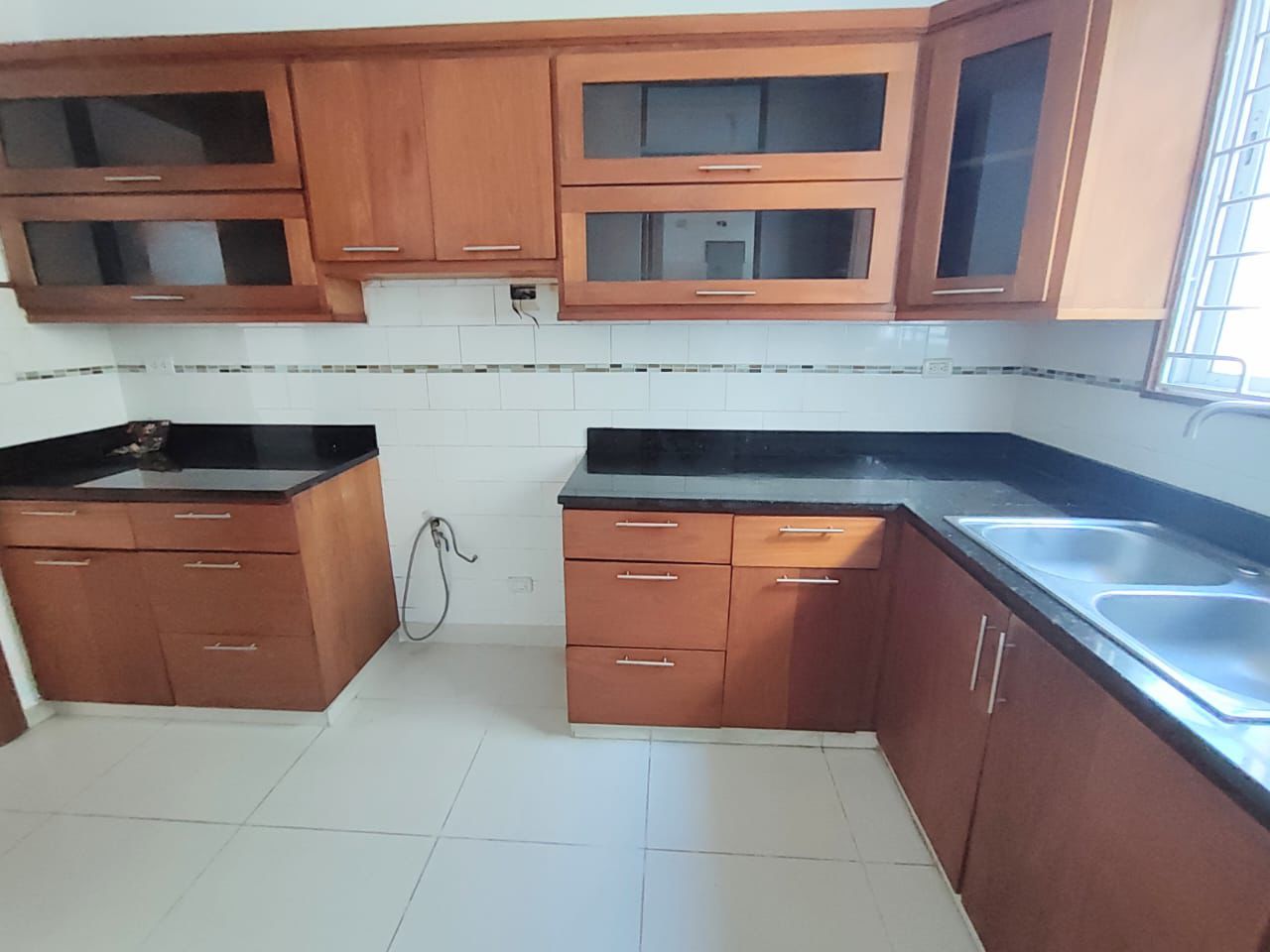 apartamentos - Apartamento en Venta  RENACIMIENTO  USD 240,000.00 6