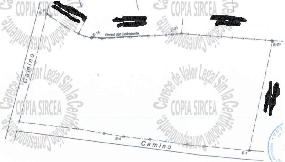 solares y terrenos - Solar 23,000 mts Aut. 6 de Noviembre, próximo a la Circunvalación Norte 1