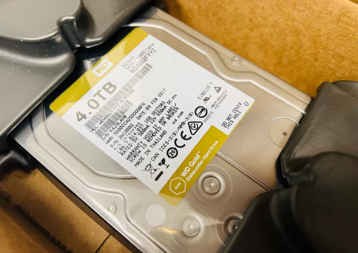 computadoras y laptops - Western Digital RE WD4000FYYZ 4TB 7200 RPM 64MB Cache SATA 6Gb/s 3.5"  1