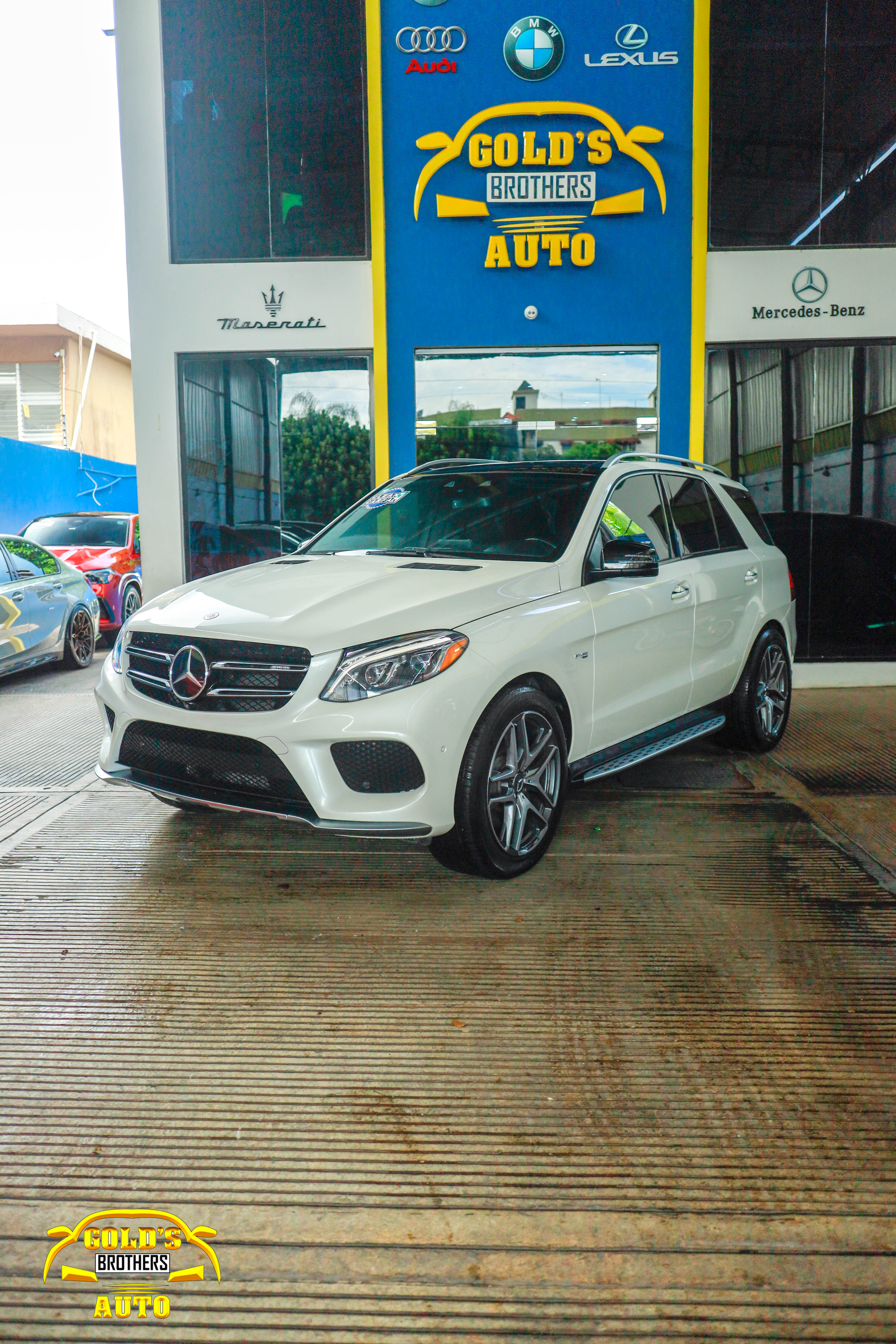 jeepetas y camionetas - Mercedes Benz GLE 43 AMG 2018 Clean Carfax 2