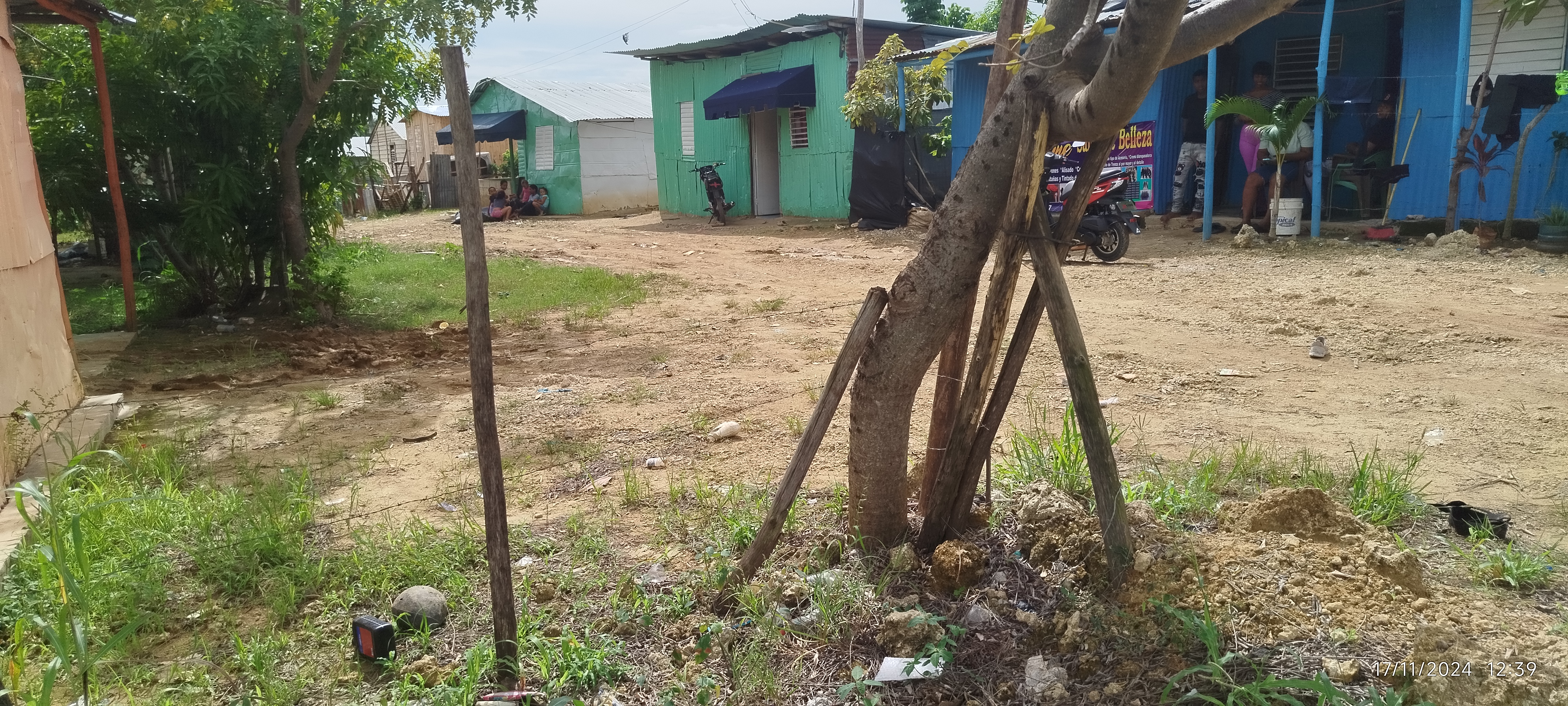 solares y terrenos - solar en venta ciudad de Dios 2do hato nuevo villa linda  2