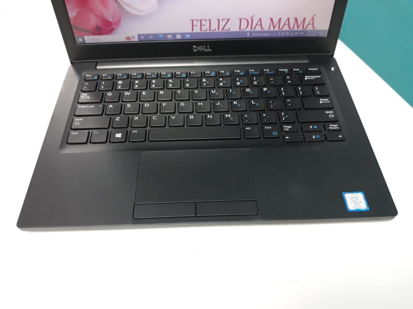 computadoras y laptops - Laptop, Dell Latitude 7290 / 8th Gen, Intel Core i5 / 8GB DDR4 / 256GB SSD` OFER 4