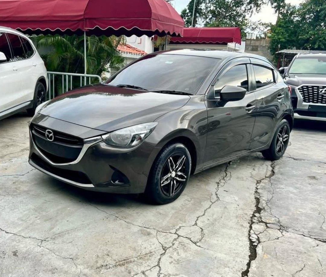 carros - 2015 Mazda Demio 