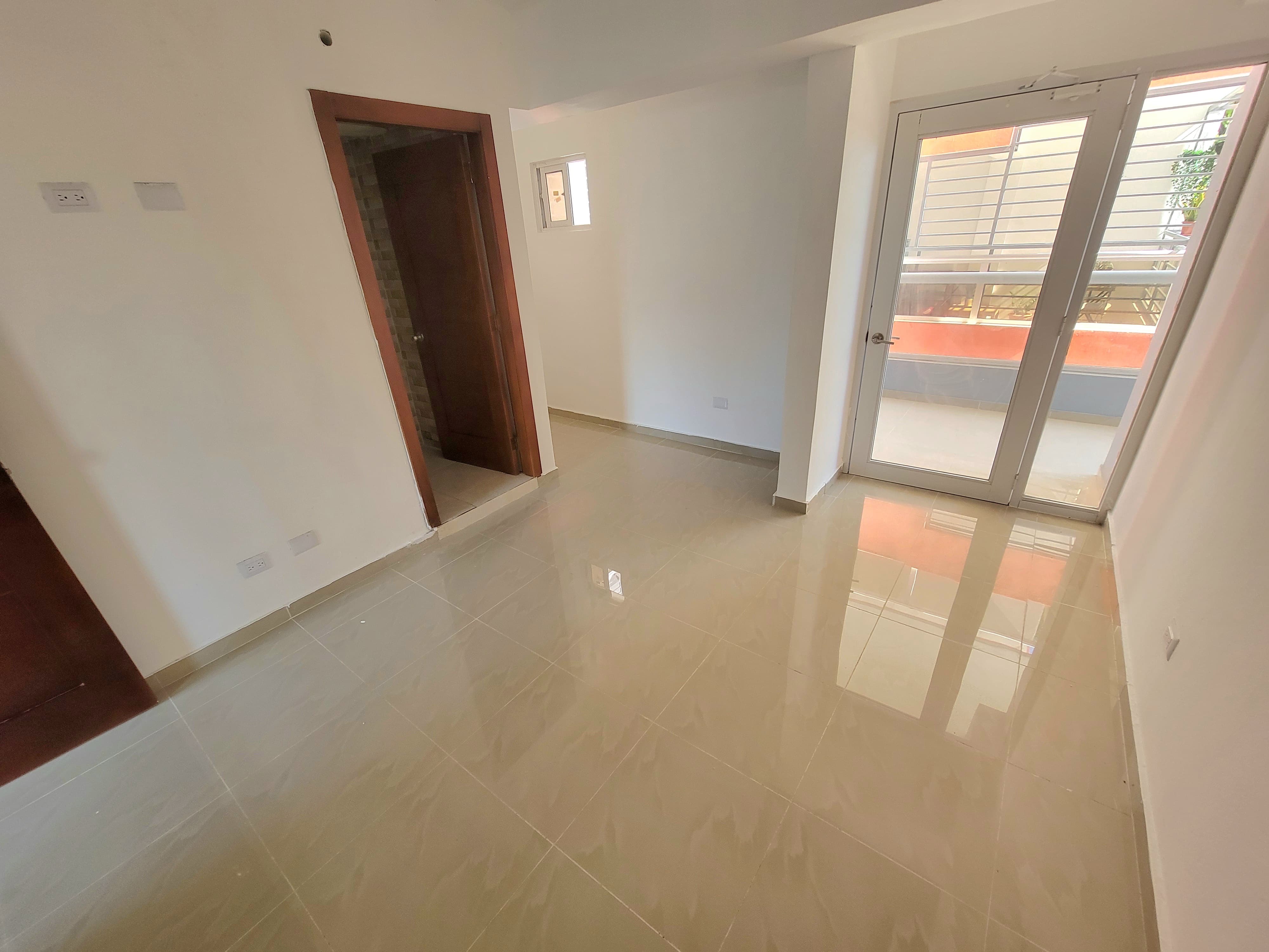 apartamentos - venta de apartamento 2do piso con 3 parqueos reparto los 3 ojos Santo Domingo  4