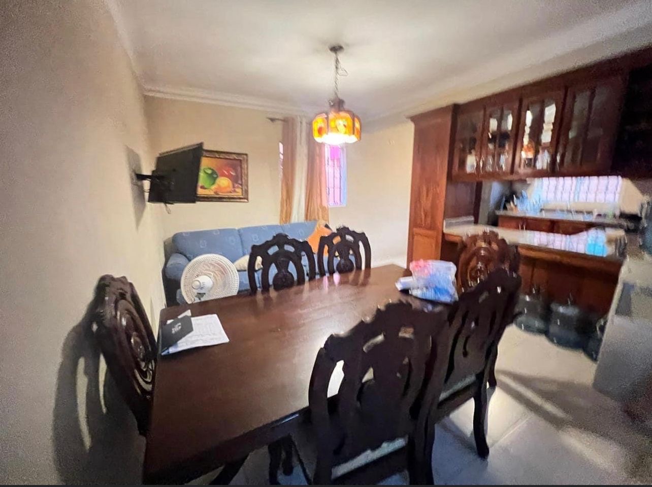 casas - Vendo casa! En la autopista de san Isidro, zona oriental Santo Domingo este 2