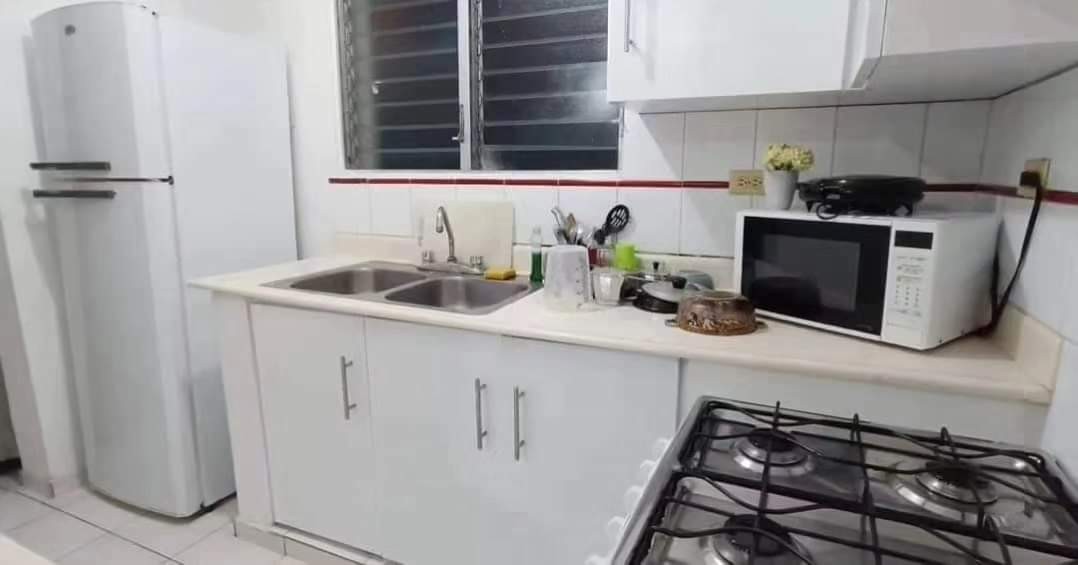 apartamentos - Rento 3er piso atrás de unión médica Santiago  6