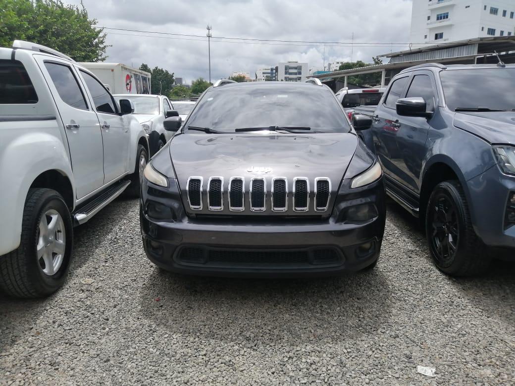 jeepetas y camionetas - JEEP CHEROKEE LATITUDE 2016