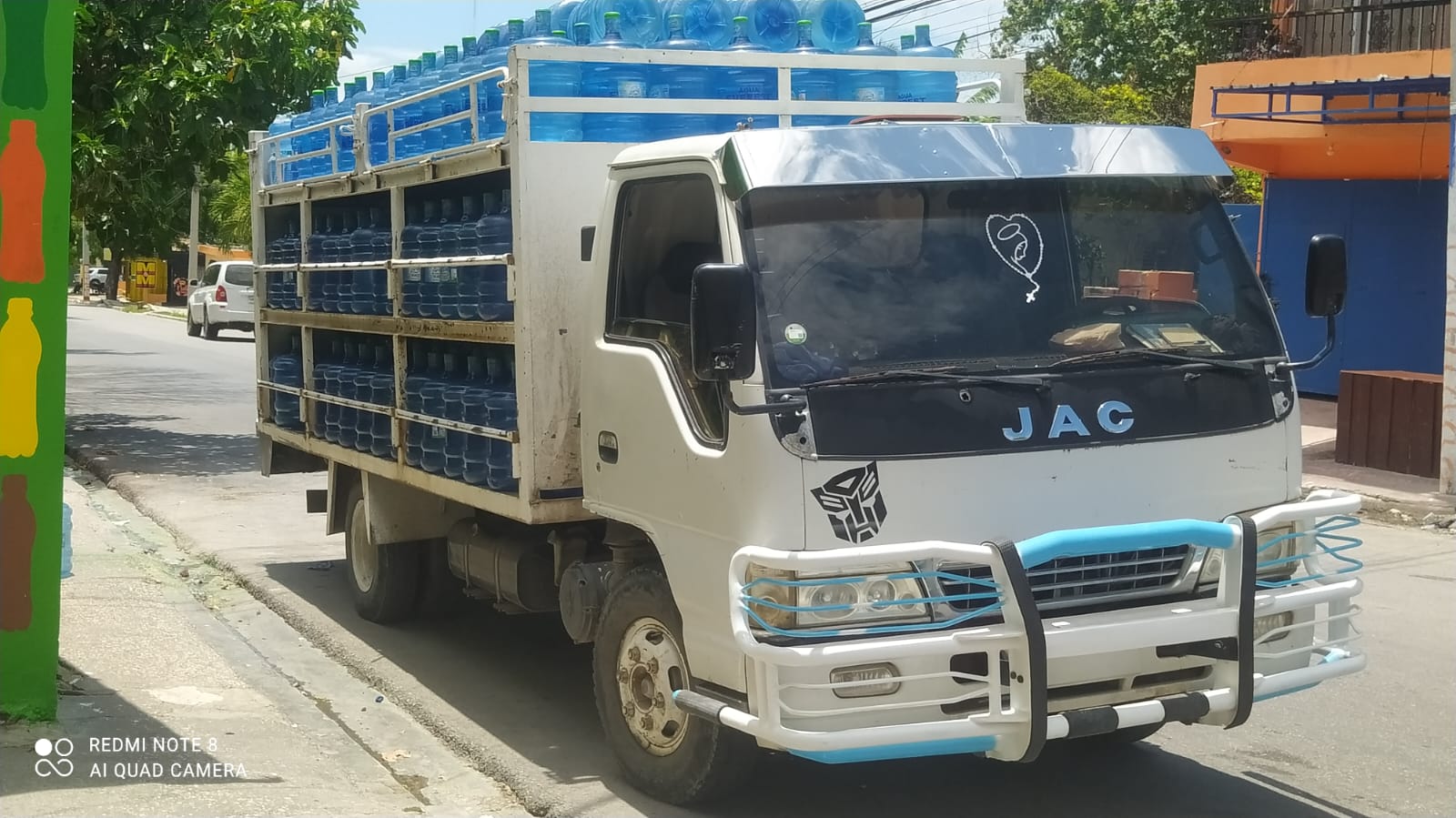 jeepetas y camionetas - camión JAC 2012 motor ISUZU Agua Botellones  2