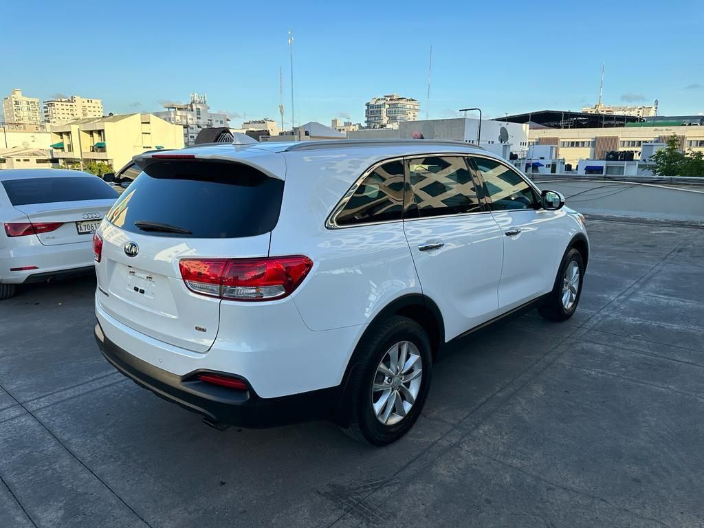 jeepetas y camionetas - kia sorento lx 2018 2