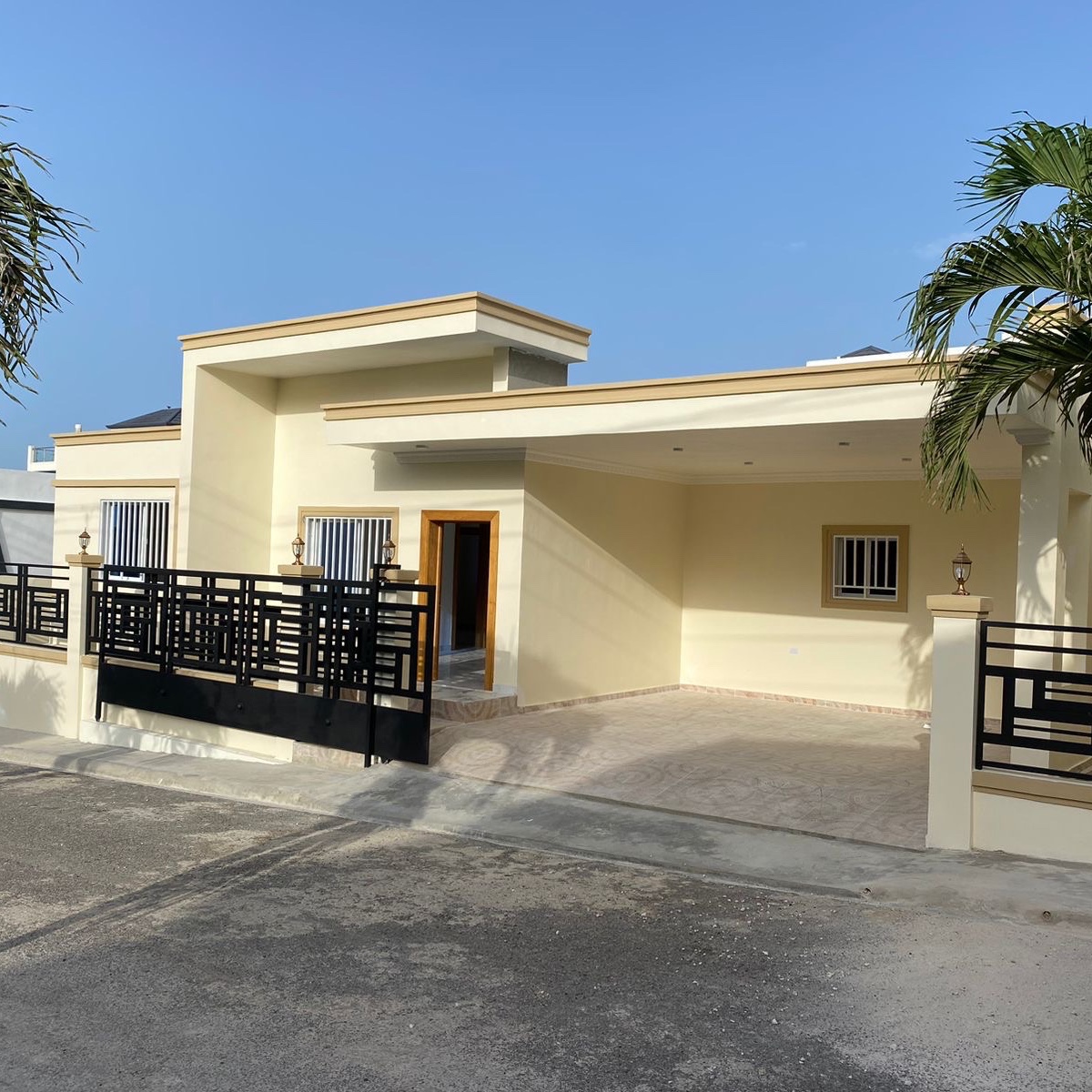 casas - Casa en venta en residencial de puerto plata 