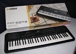 instrumentos musicales - PIANO YAMHA PSR-E273 /61TECLA /5V 2