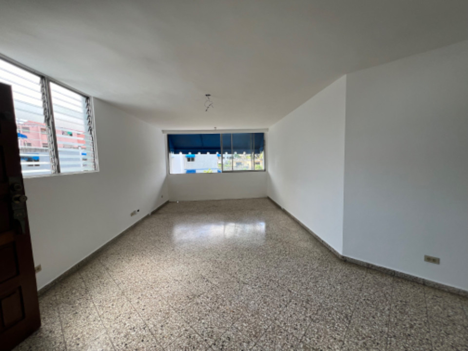 apartamentos - Apartamento en Venta en Gazcue 3H, 1B, 1P, 3re nivel