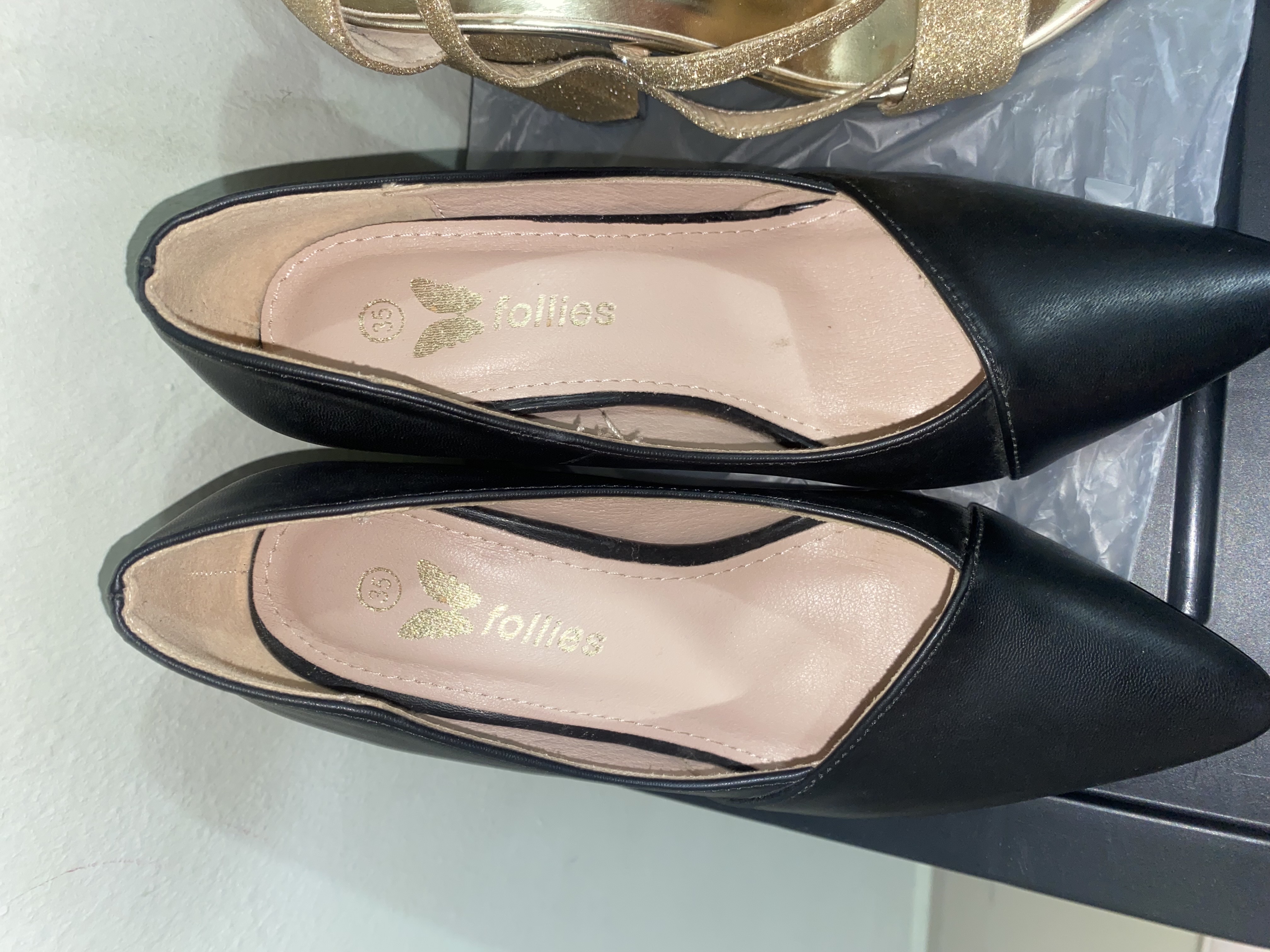 zapatos para mujer - Están todos nuevos y son sizes 35.  1