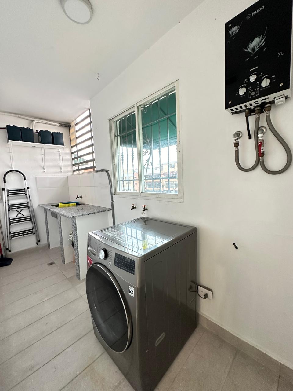 apartamentos - Apartamento en Venta, Urbanización Italia  8