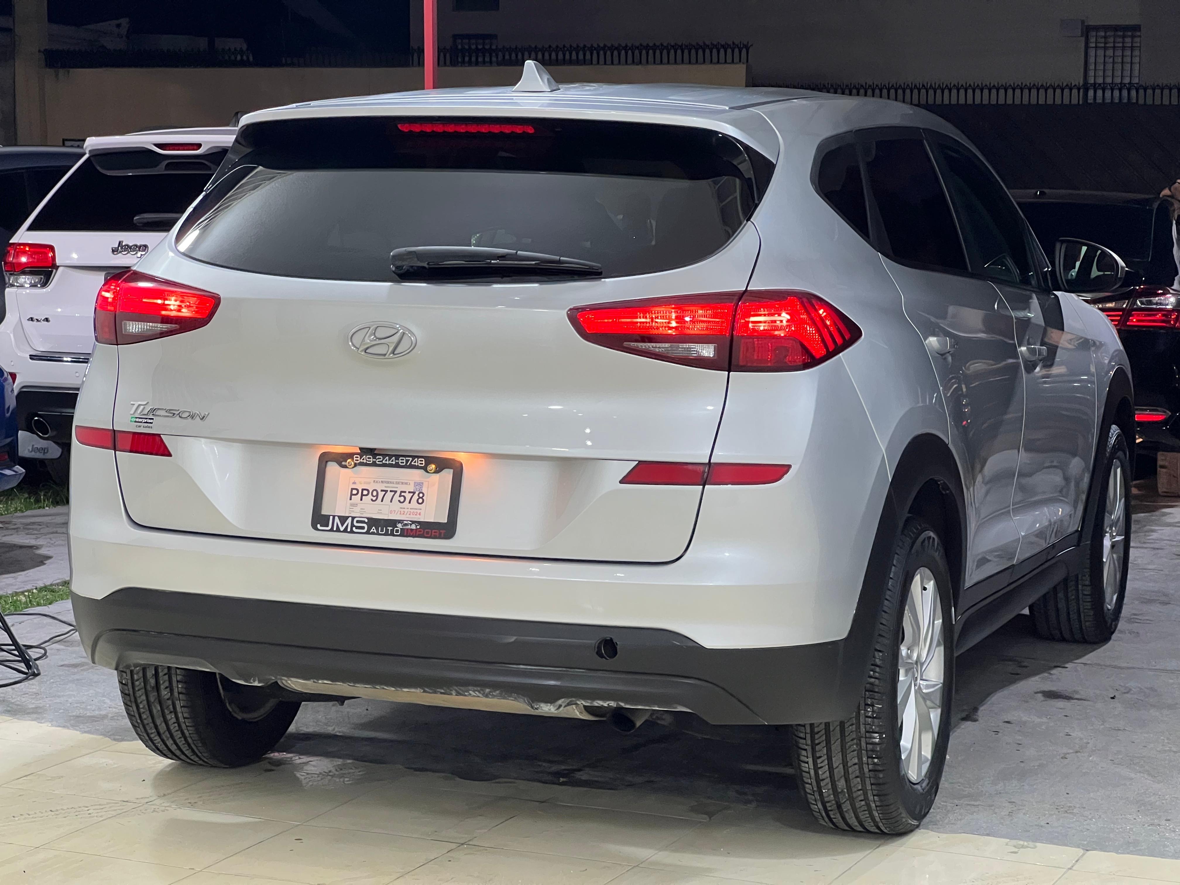 jeepetas y camionetas - HYUNDAI TUCSON SE RECIÉN IMPORTADA AÑO 2019  3