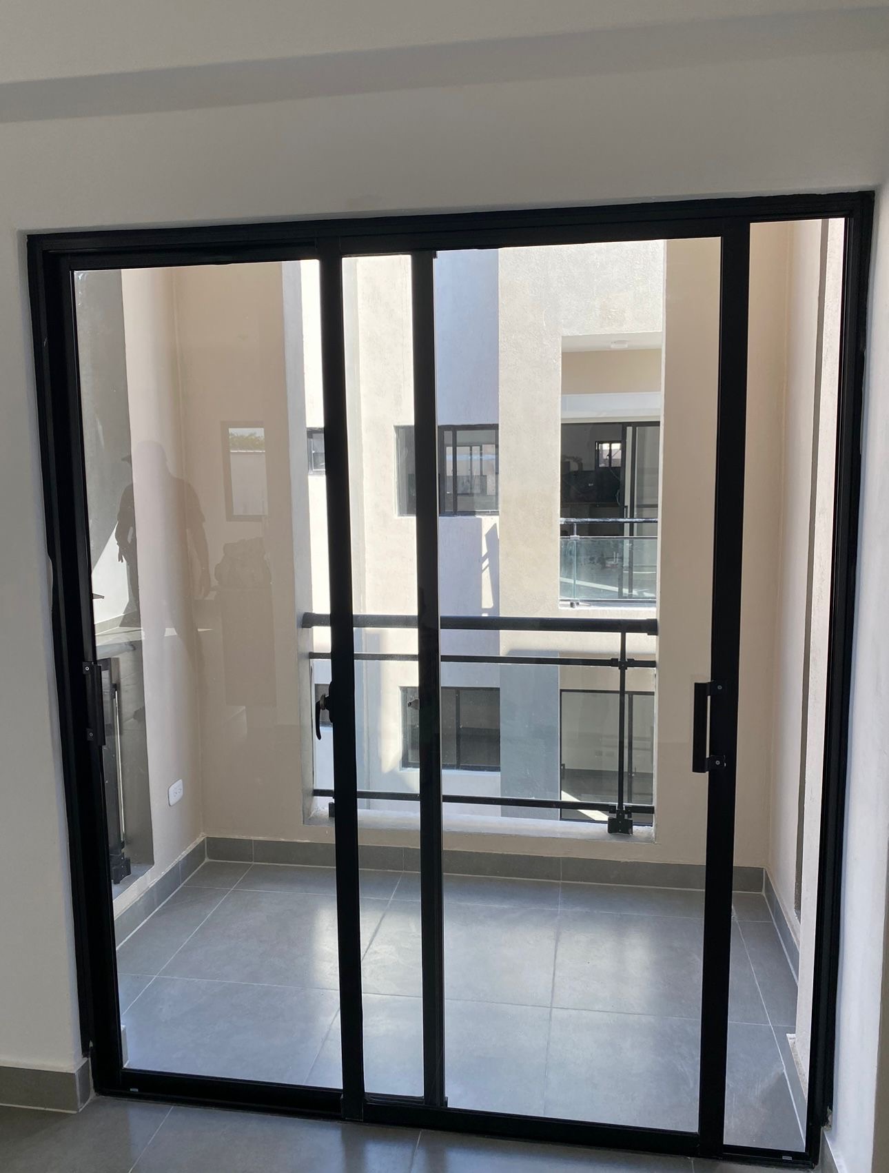 apartamentos - Vendo Arroyo hondo casi nuevo dos hab dos parqueo 