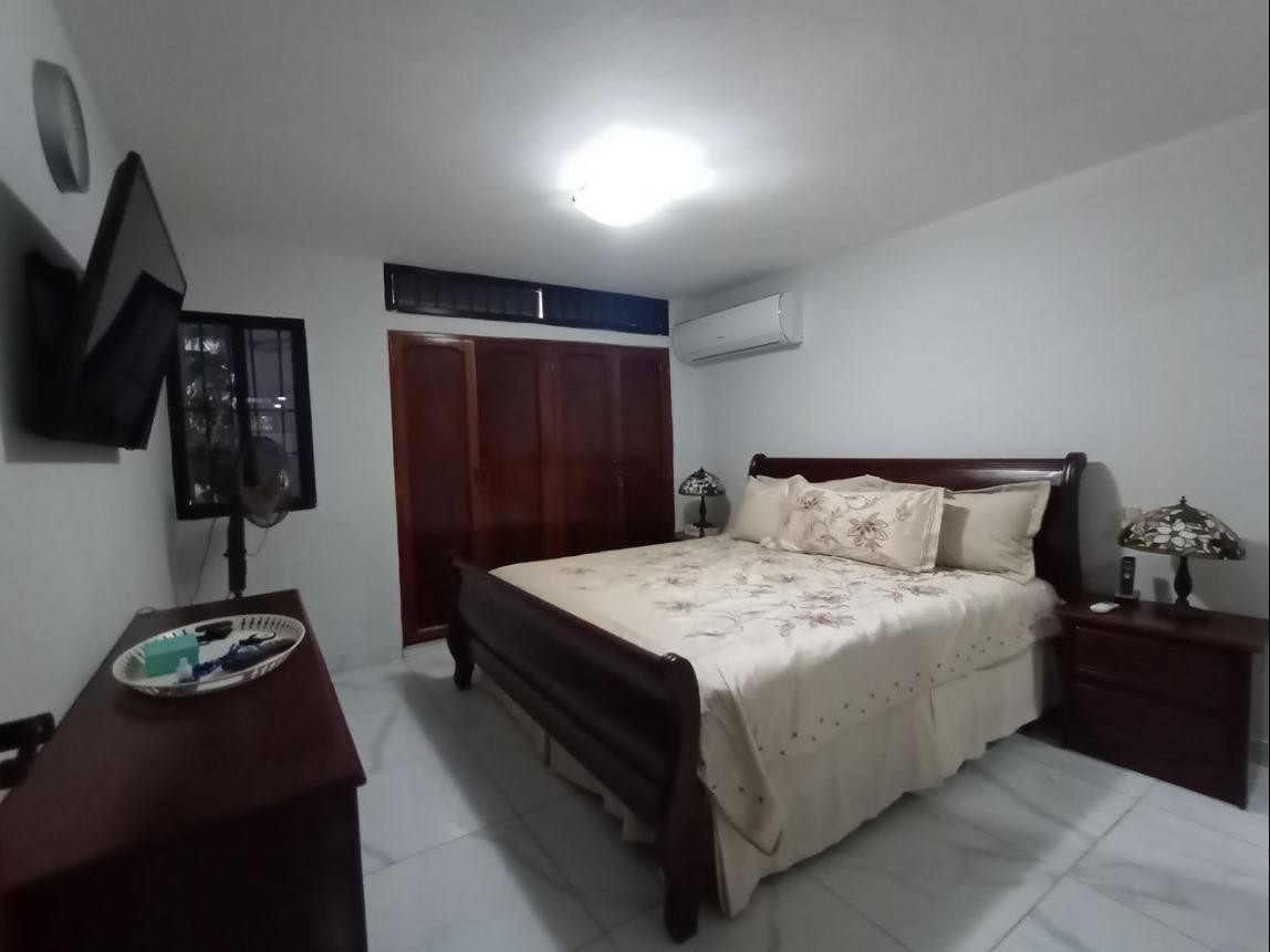 apartamentos - Alquiler Apartamento Amueblado de 3 Habitaciones, Bella Vista, Santo Domingo 4