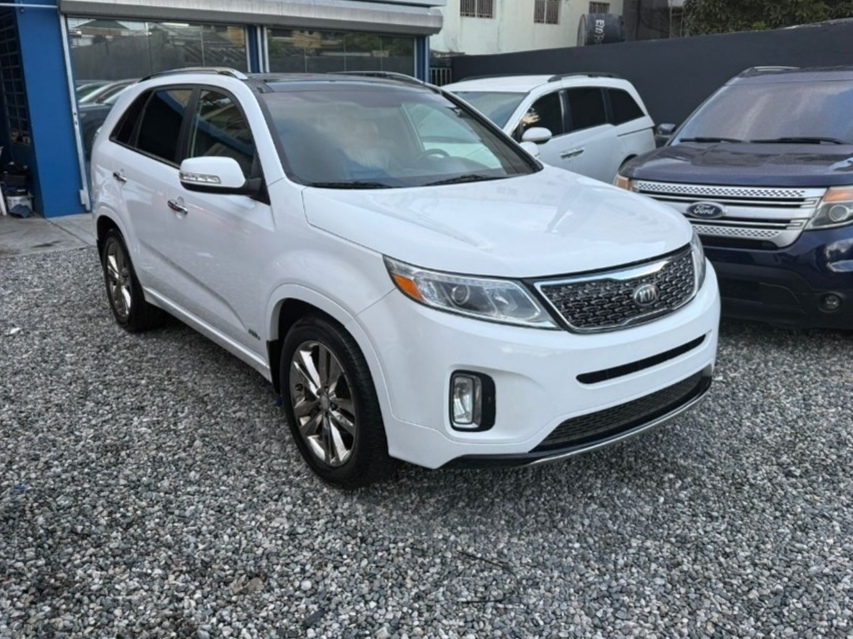 jeepetas y camionetas - 2014 Kia Sorento SXL Panorámica 4x4 