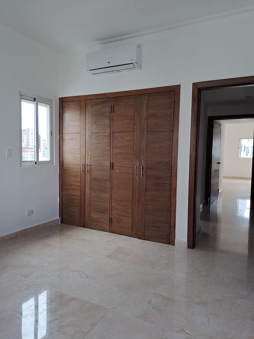 apartamentos - VENDO ACOGEDOR APTO. EN PASEO DEL CARMEN 170MT 4