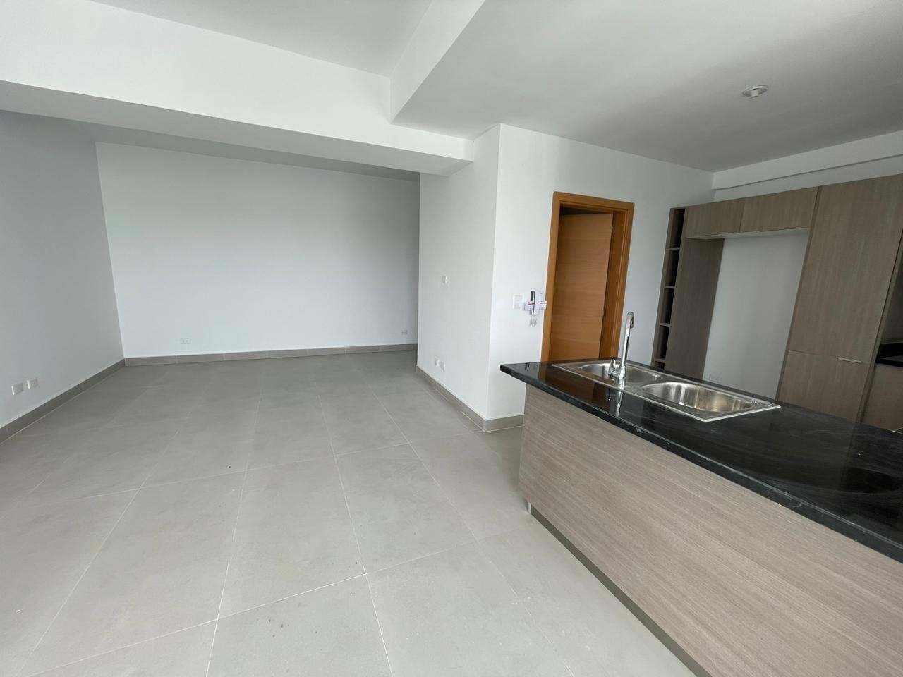 apartamentos - APTO de 2 HABS.2, 93 Mts.2, BALCON, ASCENSOR en  VILLA MARINA, Torre INTEMPO 3