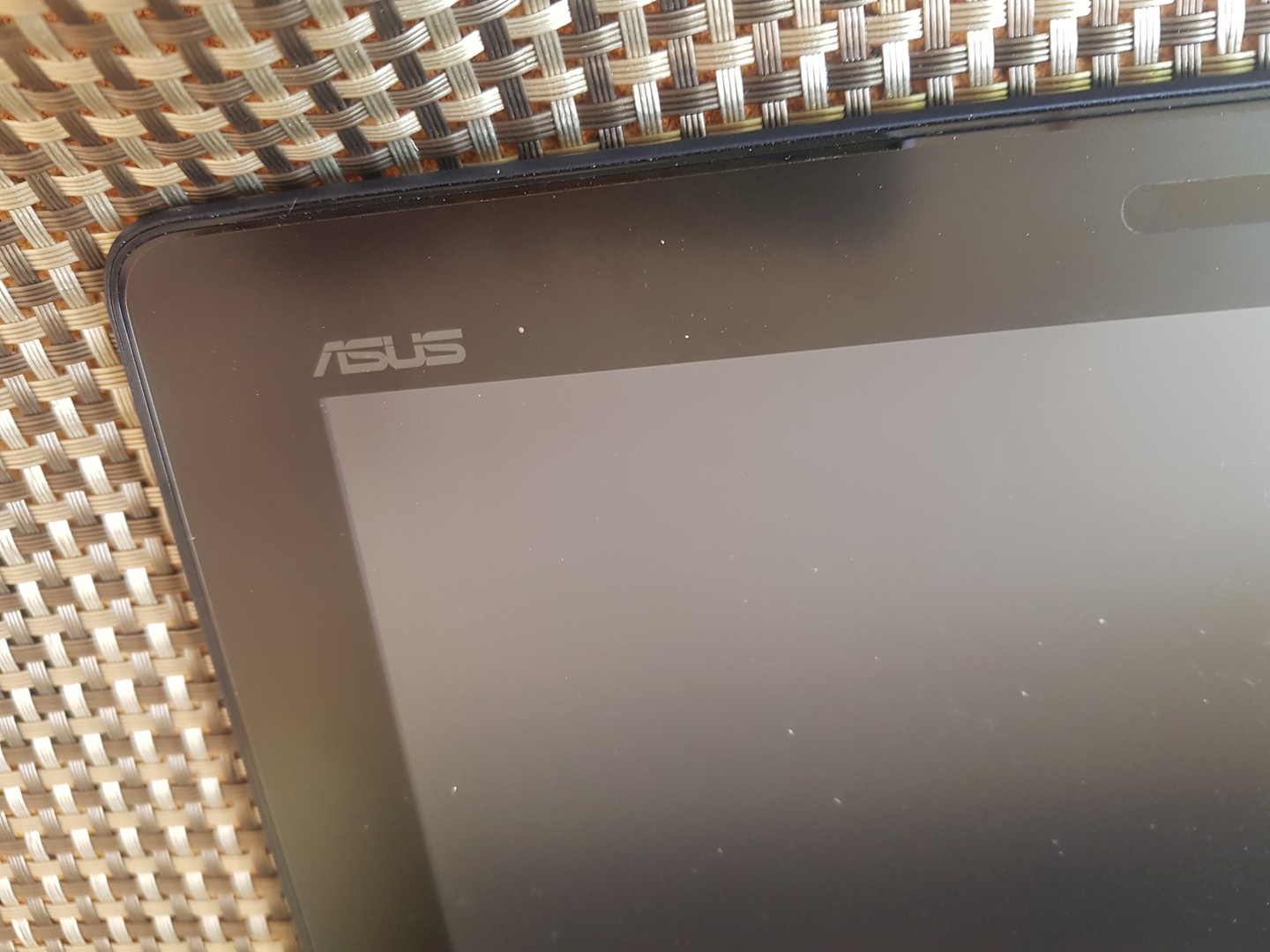 celulares y tabletas - ASUS Memo Pad FHD 10-Tablet, impecable 3