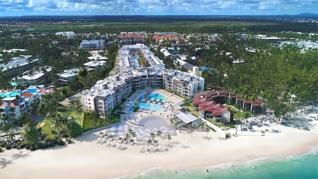 otros inmuebles - Condomínios de apartamento  en playa bavaro 2