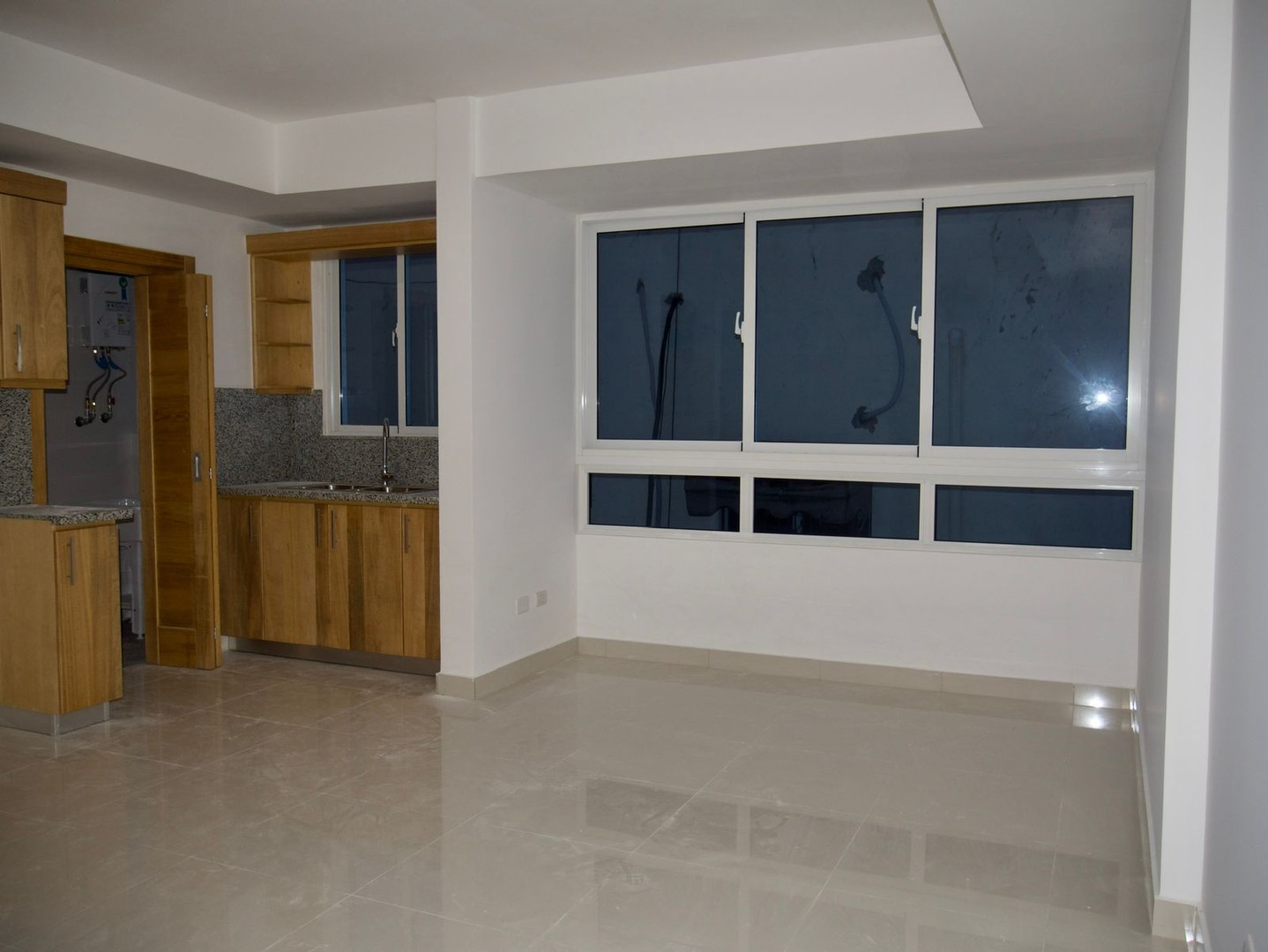 apartamentos - Apartamento en torre en Bella Vista se alquila 

 3