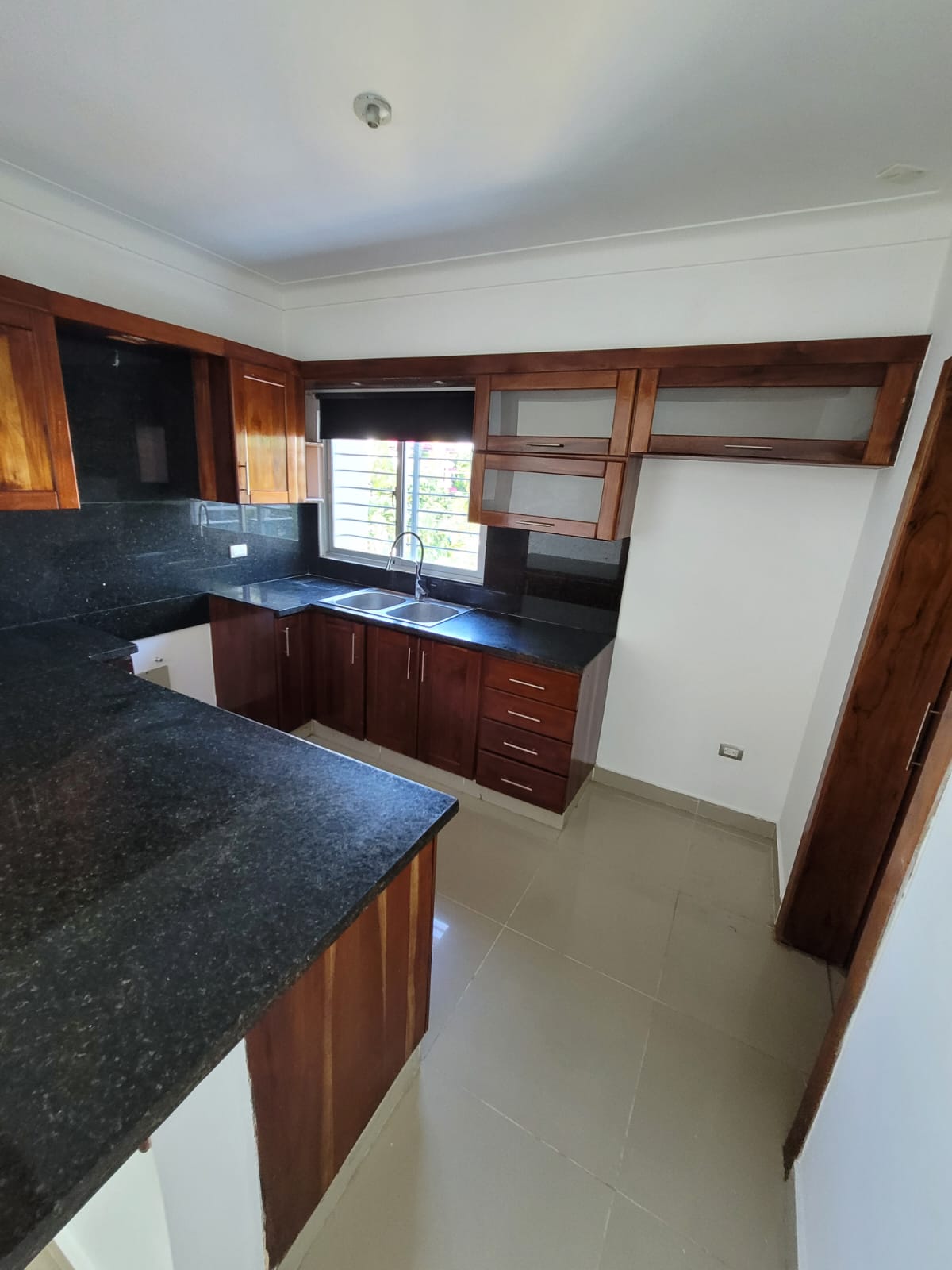 apartamentos - Alquiler en el Millon USD$1,000 9