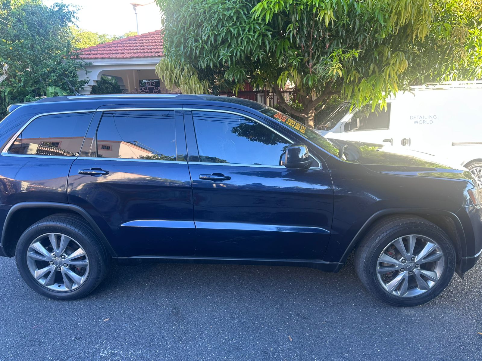 jeepetas y camionetas - Jeep Grand Cherokee Laredo 2013 3