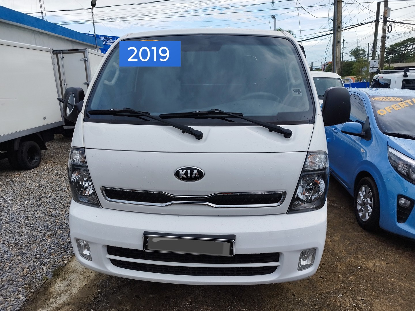 jeepetas y camionetas - 2019 Kia bongo Diesel 