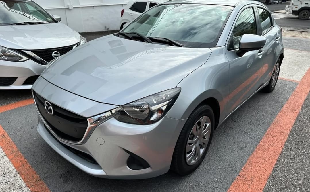 carros - Mazda Demio 2019 1