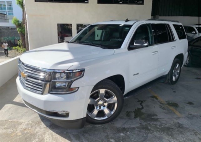 jeepetas y camionetas - Chevrolet tahoe ltz 2015 impecable 1