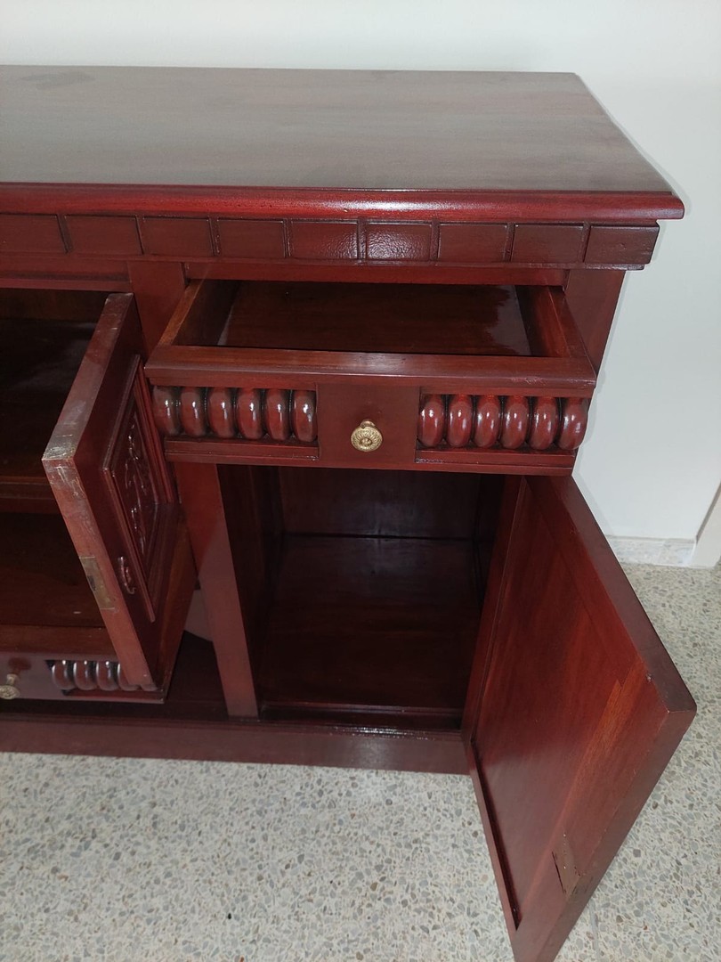 muebles y colchones - Mueble en madera de caoba 5