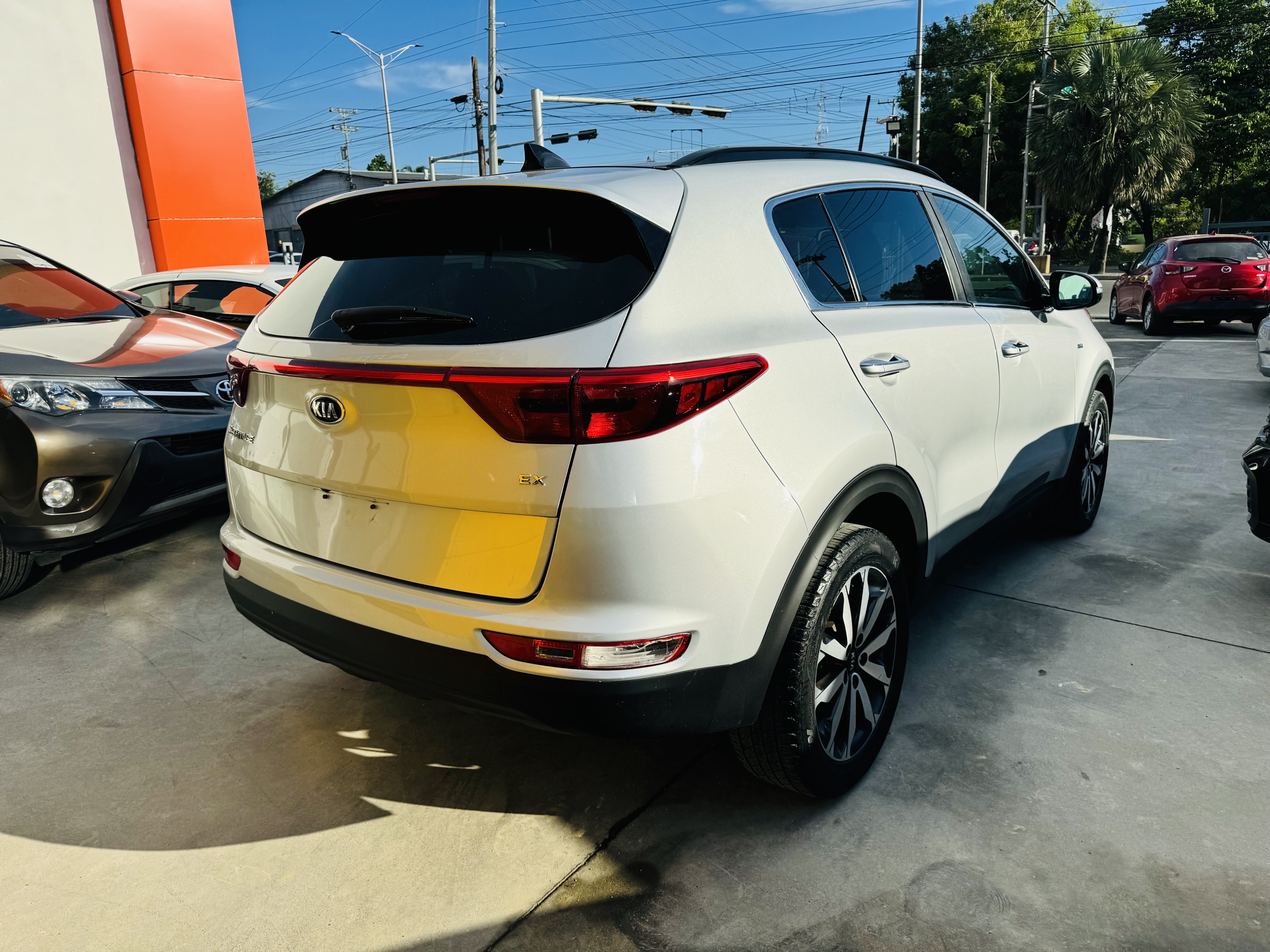 jeepetas y camionetas - Kia Sportage Ex 2018 ✅ Clean Carfax  4