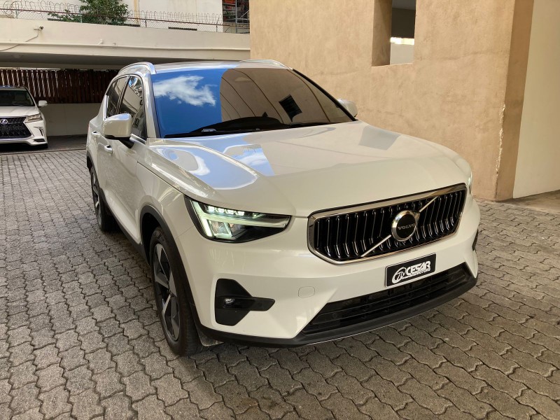 jeepetas y camionetas - Volvo xc40 2023