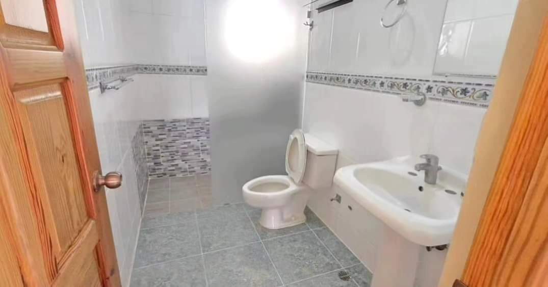 apartamentos - rento 2do nivel de una casa en las terraza santiago  3