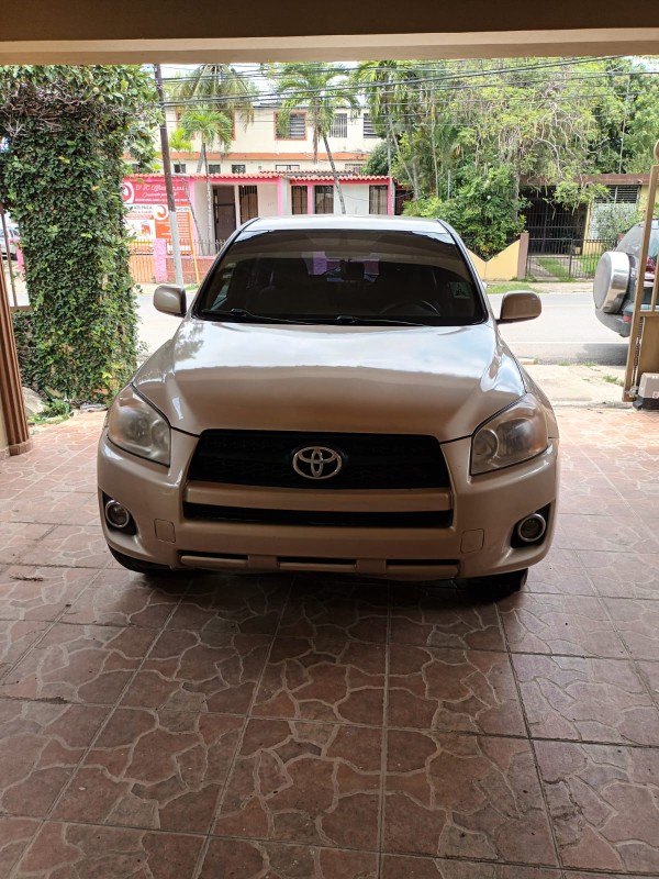 jeepetas y camionetas - Toyota rav4 2009