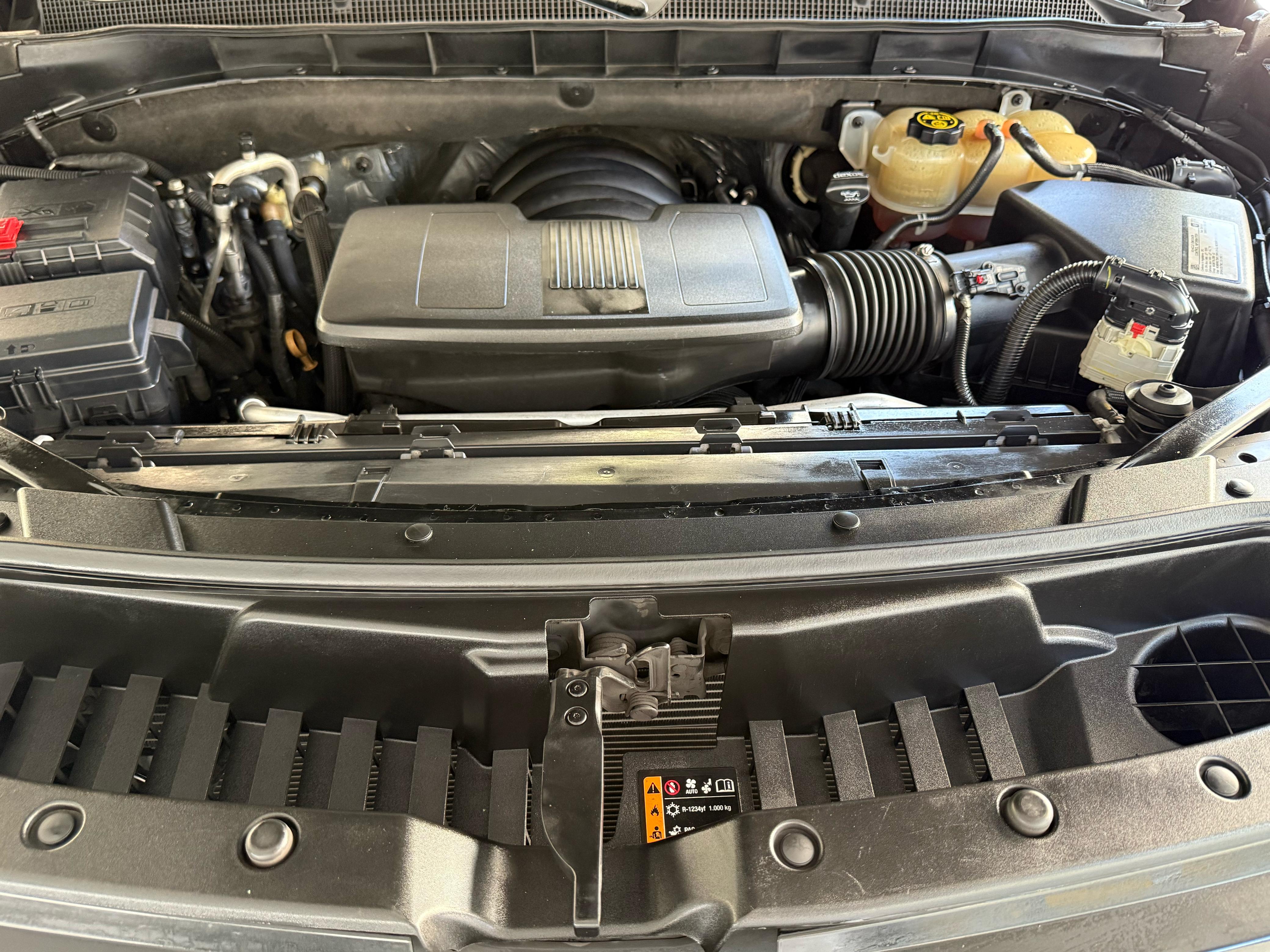 jeepetas y camionetas - Chevrolet Suburban LT 2021 1
