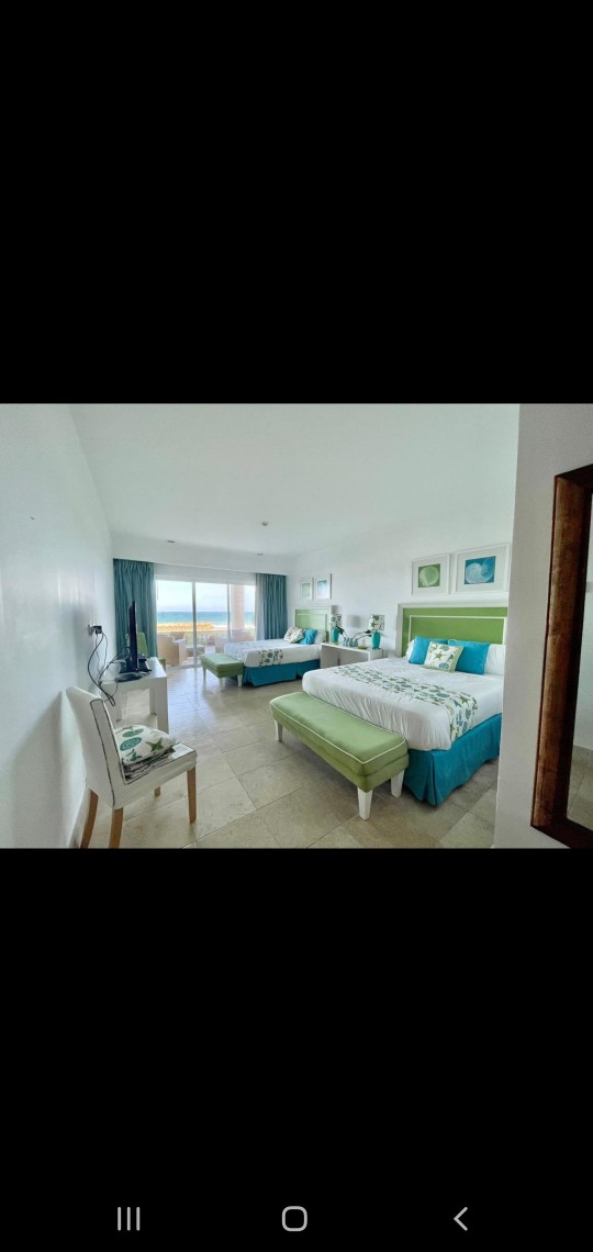 casas vacacionales y villas - Hermoso apartamento Frente  la Playa Cap Cana 8