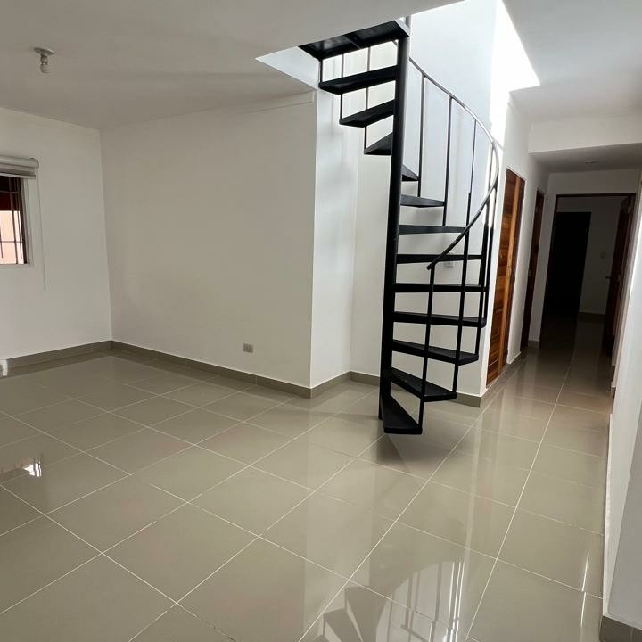apartamentos - Apto con terraza en venta en el residencial colinas del oeste, Santo Domingo 0