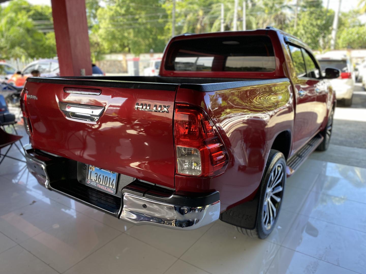 jeepetas y camionetas - TOYOTA HILUX 2016 4X4 2