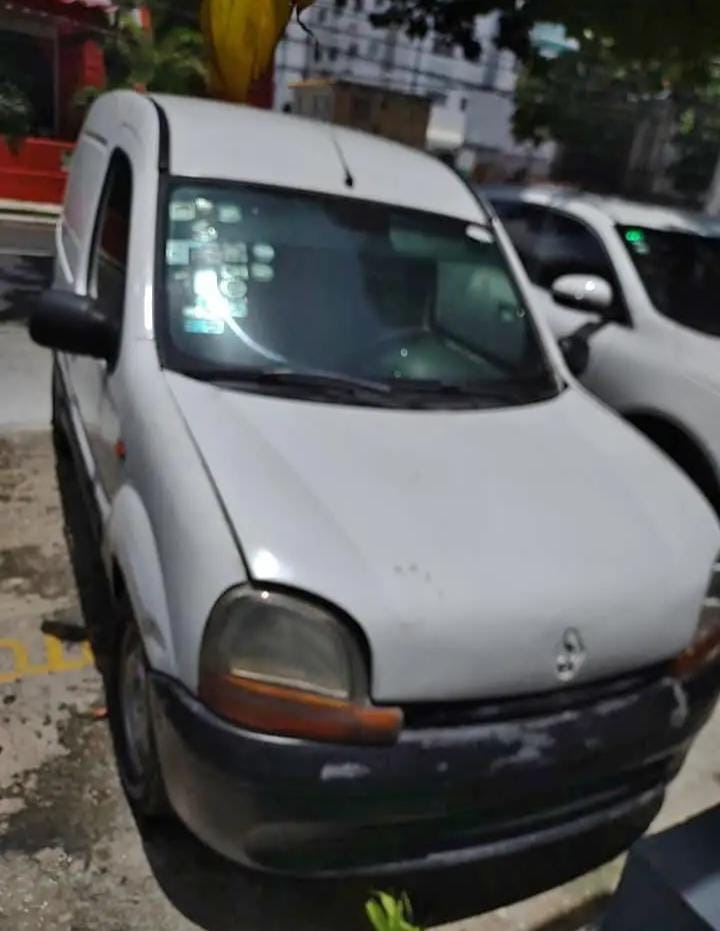 jeepetas y camionetas - Kangoo Renault 2003