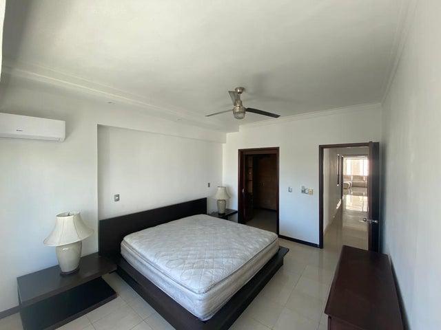 apartamentos - Apartamento en Alquiler santo Domingo 5