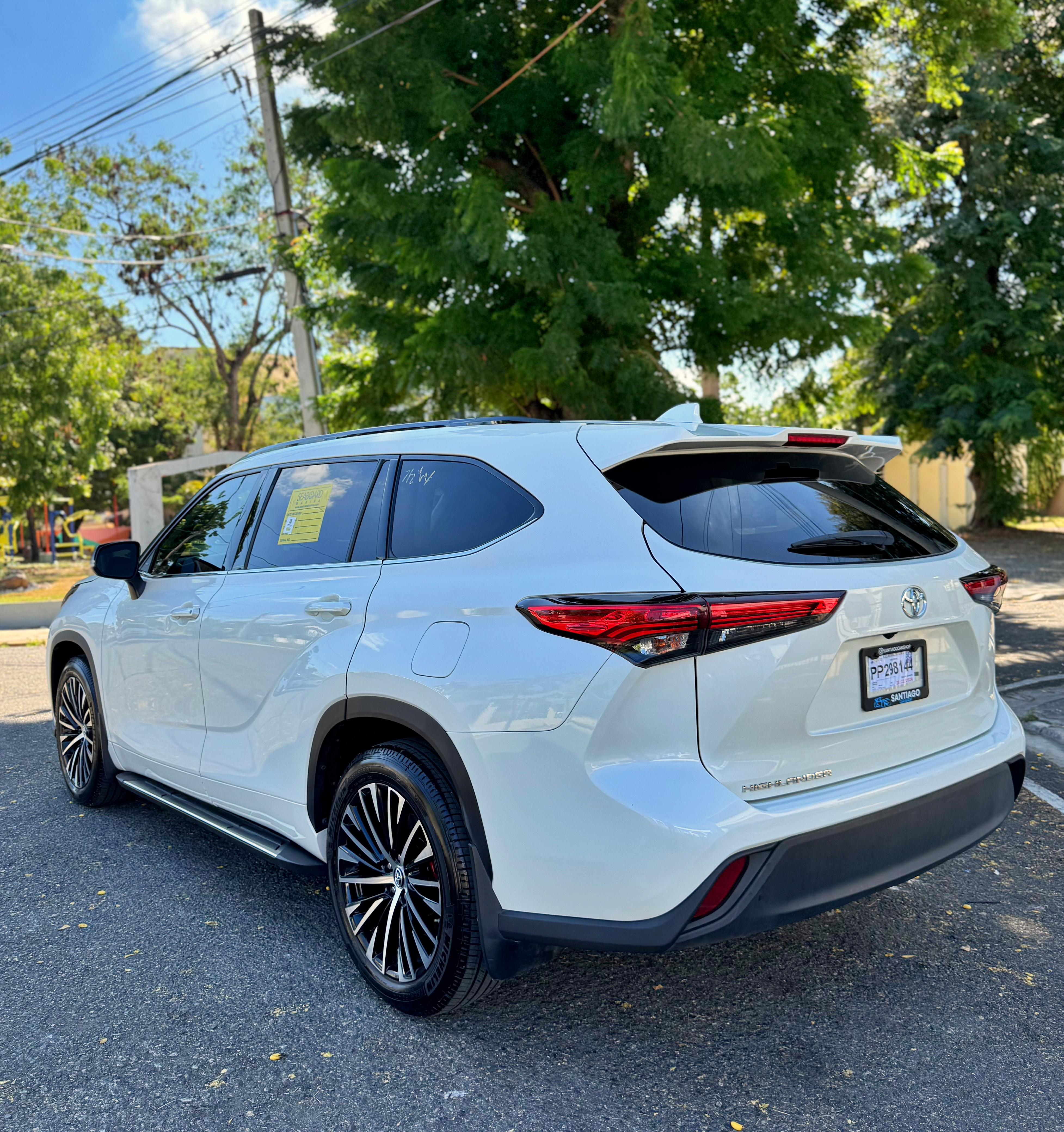 jeepetas y camionetas - Toyota higlander 2020 5