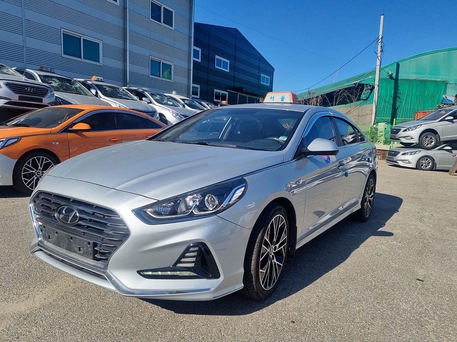 carros - HYUNDAI STAREX GRIS 2018 6